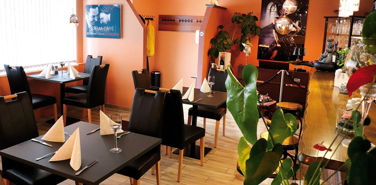 Imagefoto: Geschnittener Baumstamm mit Jahresringe