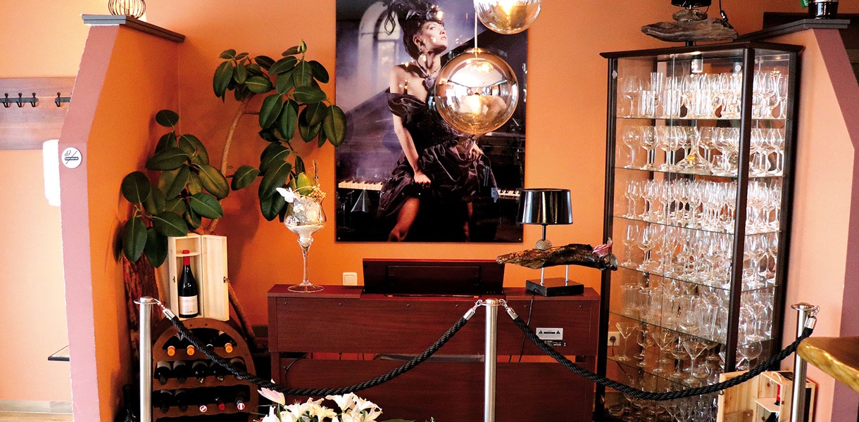 Imagefoto: Geschnittener Baumstamm mit Jahresringe